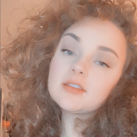 Meet your Posher, Casey - Picture 1 of 1